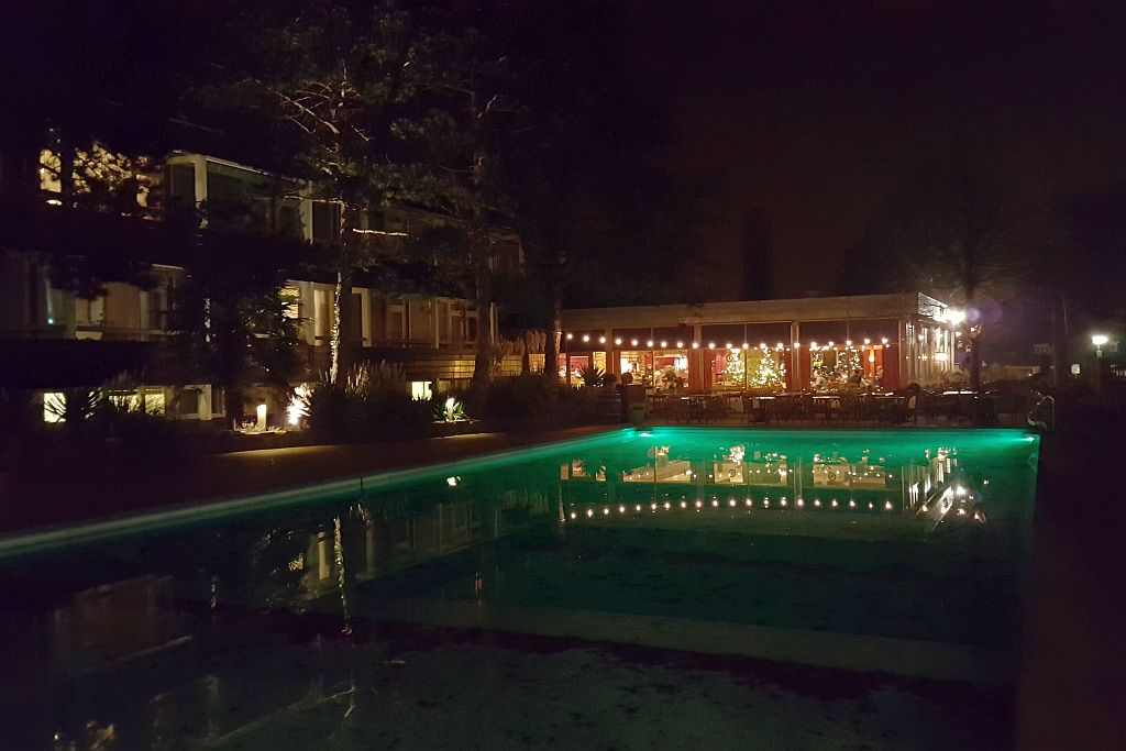 Badhotel Rockanje Pool Nacht