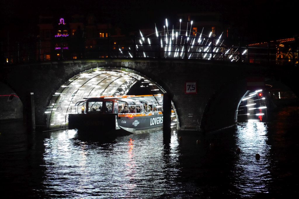 Amsterdam Light Festival 2017 / 2018 – alle Highlights, 30 Fotos und ein Video