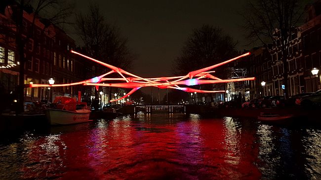 Light Festival Amsterdam Rotes Netz