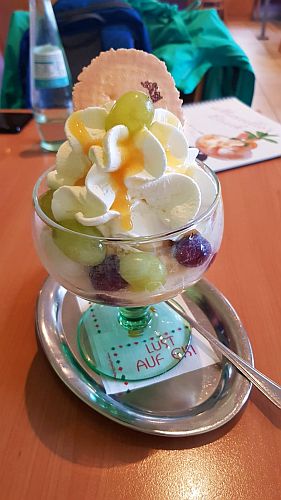 Weinrömer Eisbecher Marcello Eiseck Kröv Eisbecher Weinrömer Marcellos Eiseck Kröv